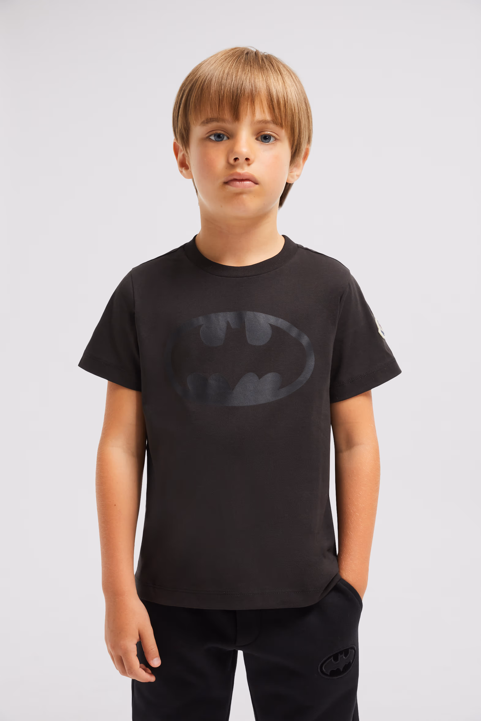 Camiseta de algodón con logotipo de Batman Niño Negro Moncler 2